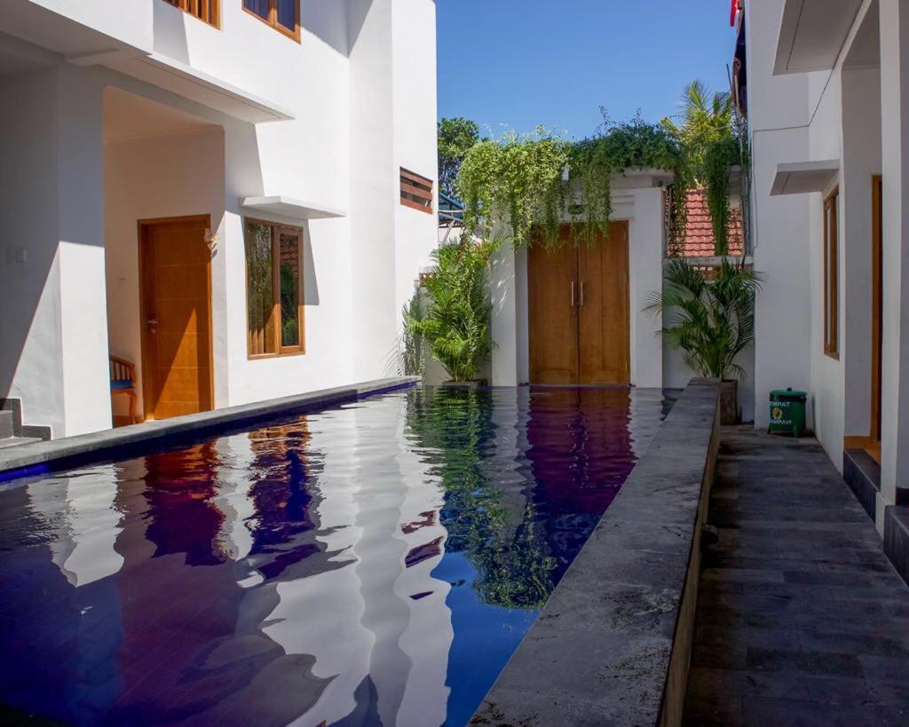 Hotel The Kayuri à Canggu Extérieur photo